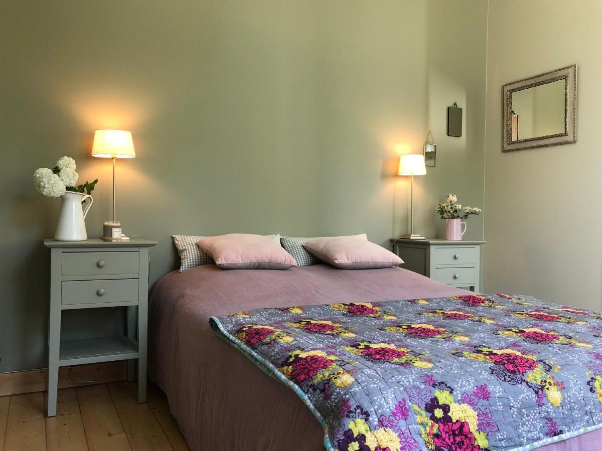 Maison M, Chambre Privee Acces Jardin Piscine Et Jacuzzi Pres De La Rochelle Ла-Рошель Екстер'єр фото